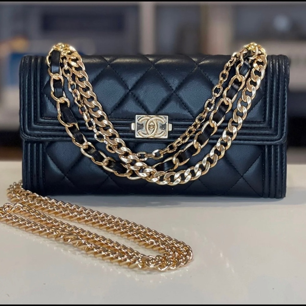 Auth Chanel Boy Wallet on a Chain